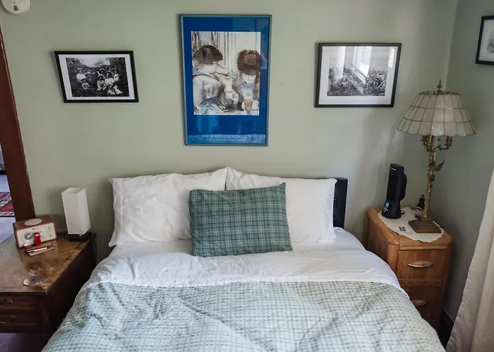 Southeast Portland Comfy & Eclectic Craftsman Home